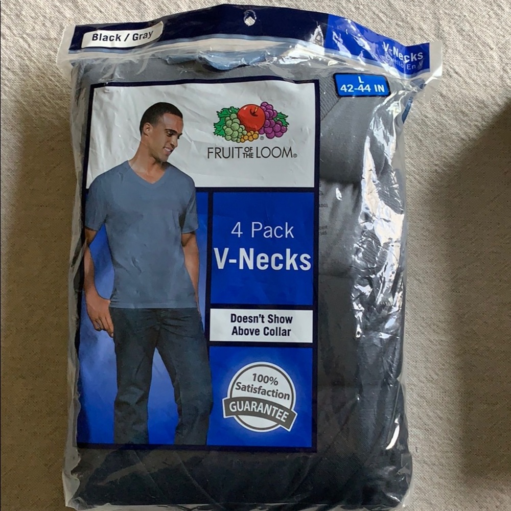 Fruit of the Loom V-Neck T-shirts-4 pack